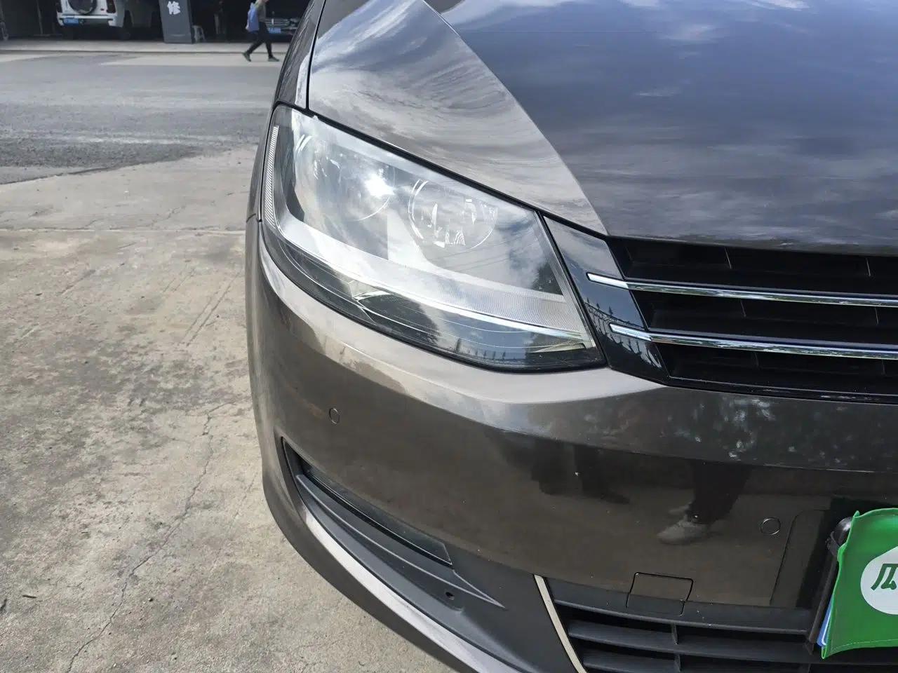 Volkswagen Sharan 2018 380TSI Comfort Edition 7-Seater — миниатюра 7