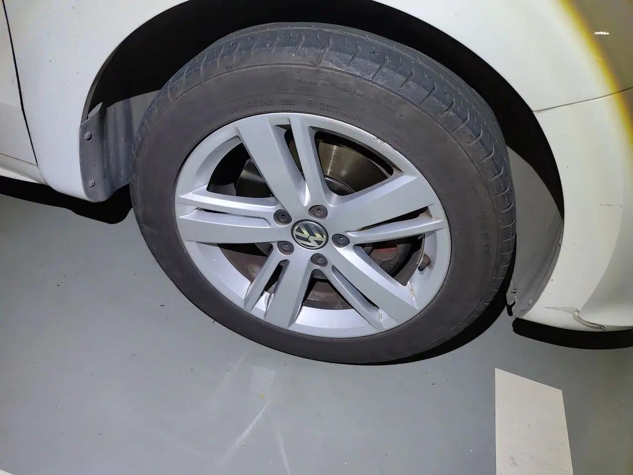 Volkswagen Sharan 2018 380TSI Comfort Edition 6-Seater — миниатюра 8