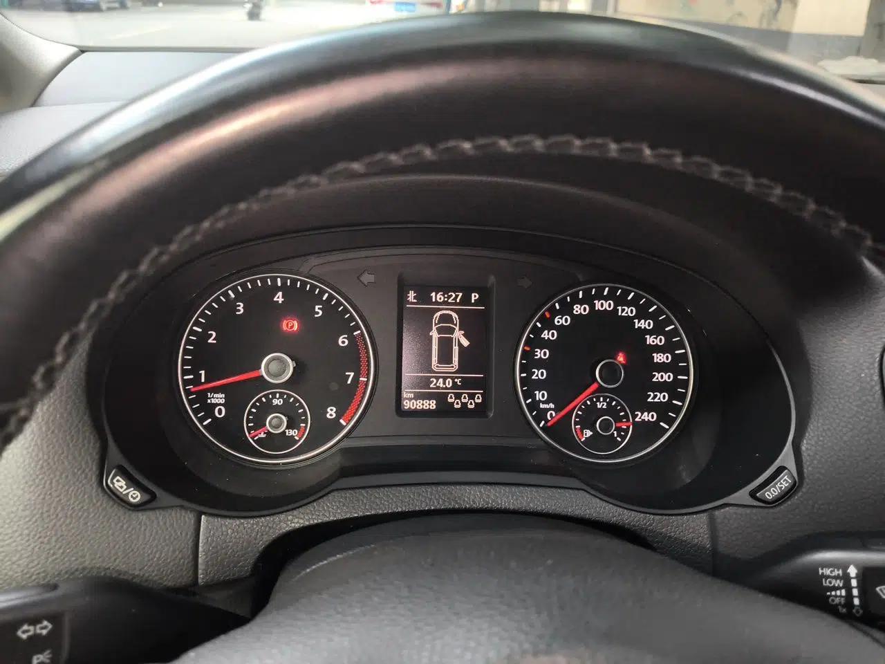 Volkswagen Sharan 2013 1.8TSI Standard Model Euro IV — миниатюра 12