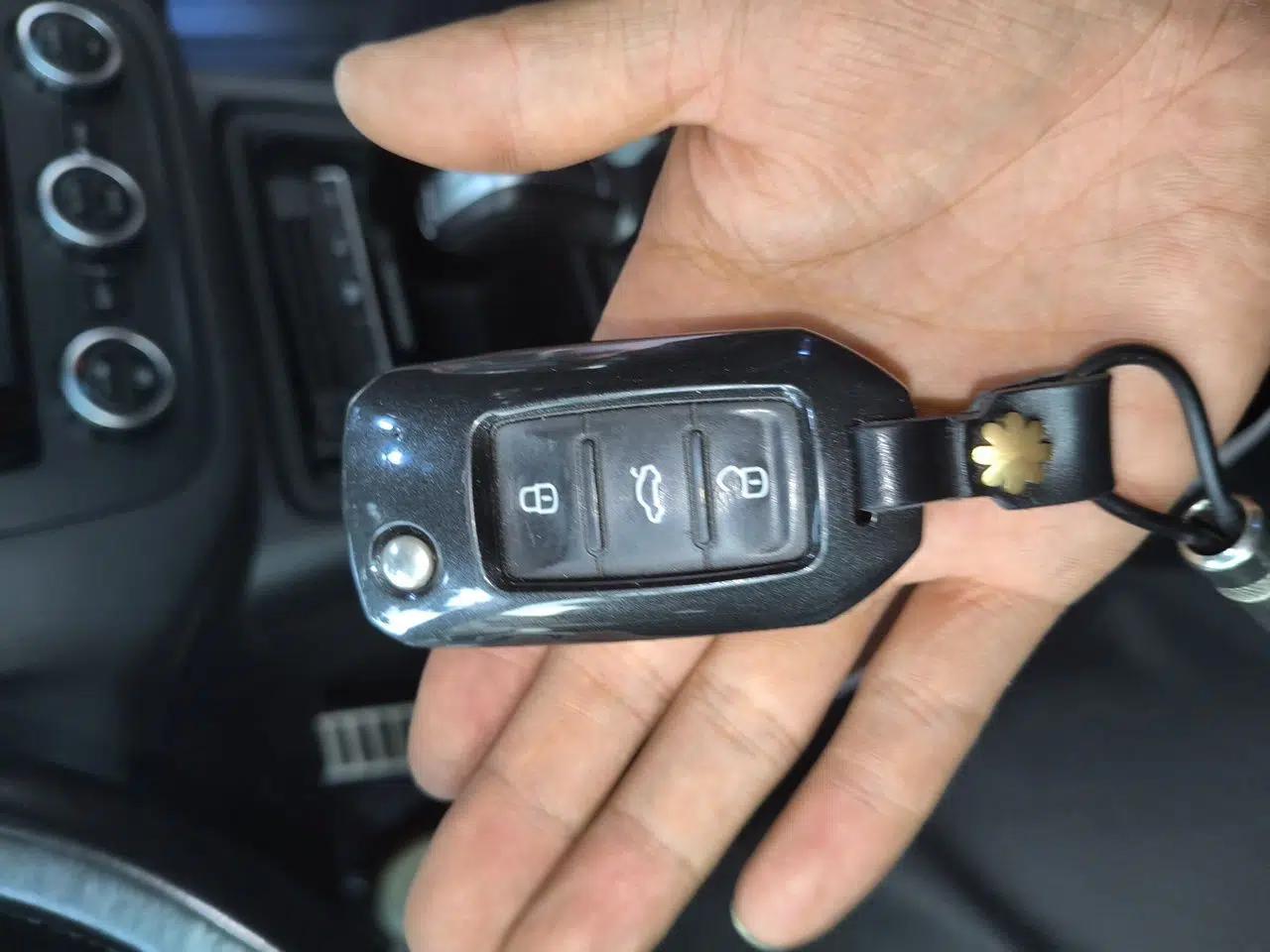Volkswagen Sharan 2013 1.8TSI Standard Model Euro IV — миниатюра 9