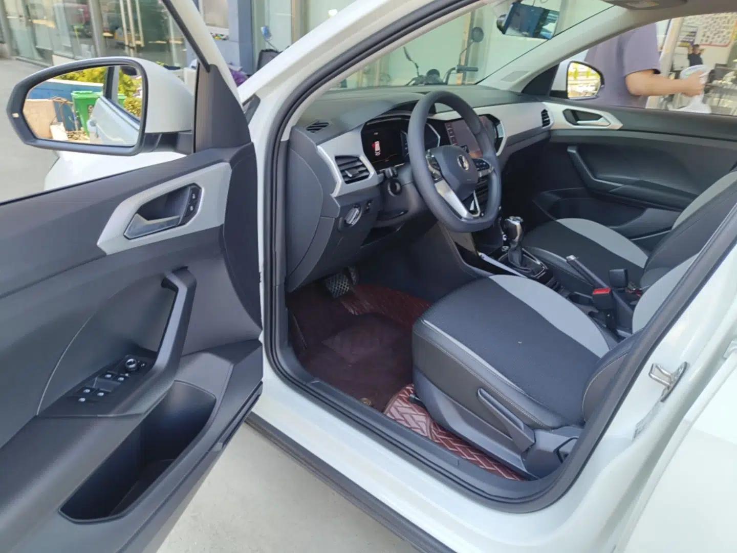 Volkswagen Tacqua 2021 1.5L Automatic Yue Zhi Lian Edition — миниатюра 19