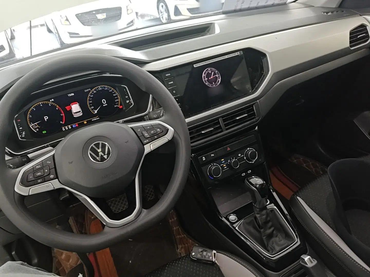 Volkswagen Tacqua 2021 1.5L Automatic Yue Zhi Lian Edition — миниатюра 13