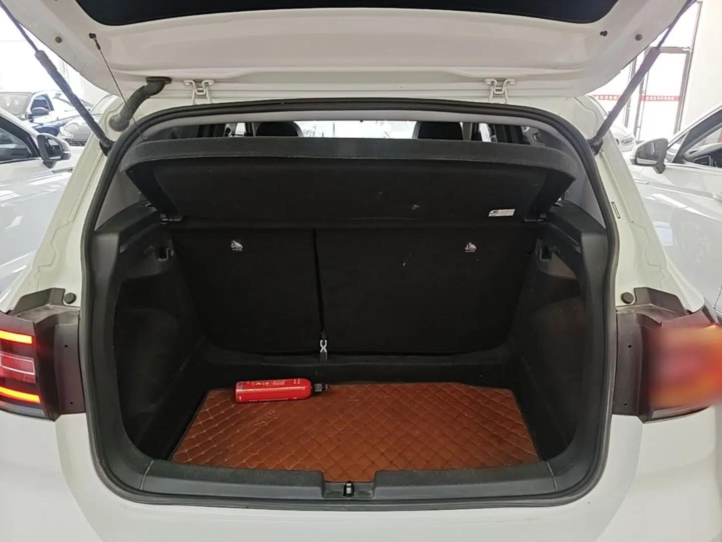 Volkswagen Tacqua 2021 1.5L Automatic Yue Zhi Lian Edition — миниатюра 22