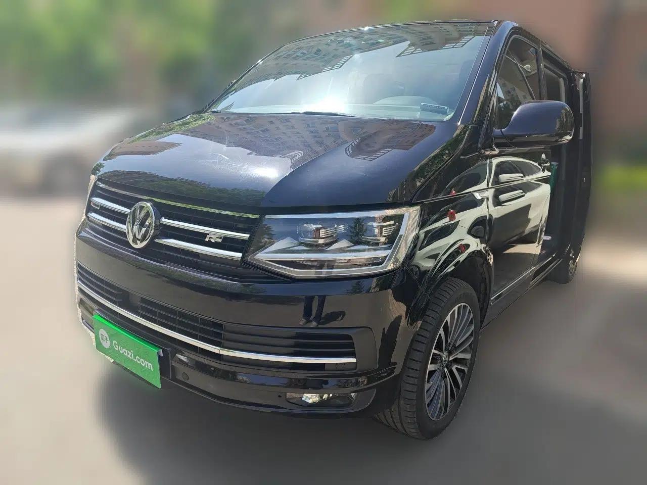 Volkswagen Multivan 2018 2.0 TSI 4x4 Prestige Edition 7-Seater — миниатюра 1