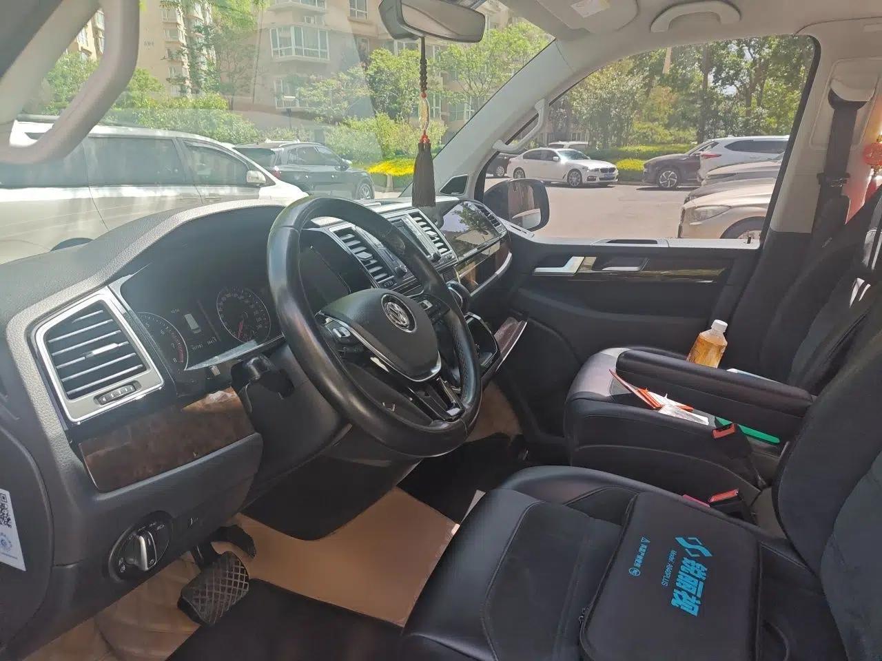 Volkswagen Multivan 2018 2.0 TSI 4x4 Prestige Edition 7-Seater — миниатюра 16