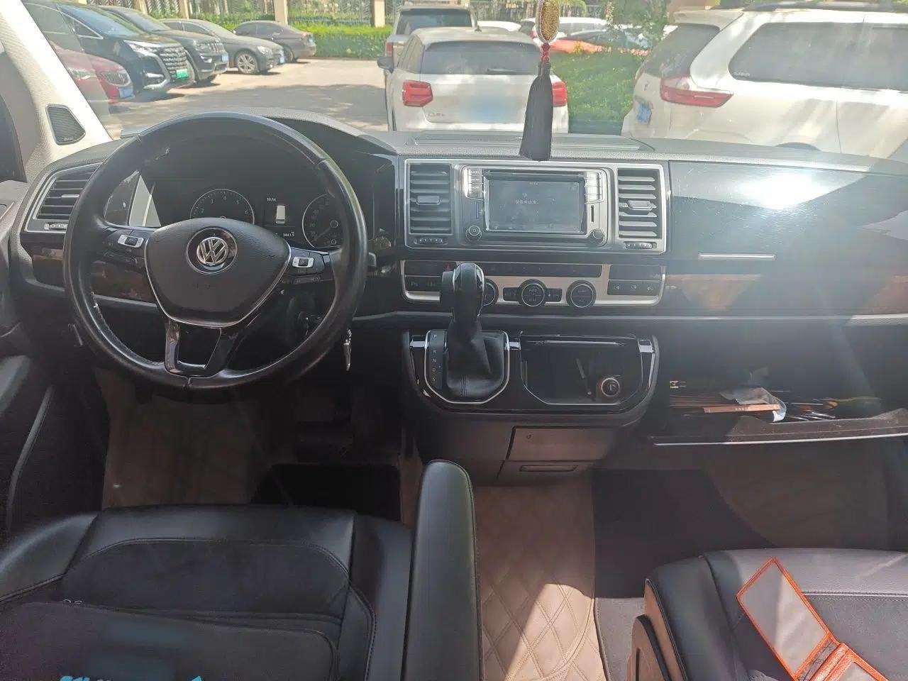 Volkswagen Multivan 2018 2.0 TSI 4x4 Prestige Edition 7-Seater — миниатюра 10