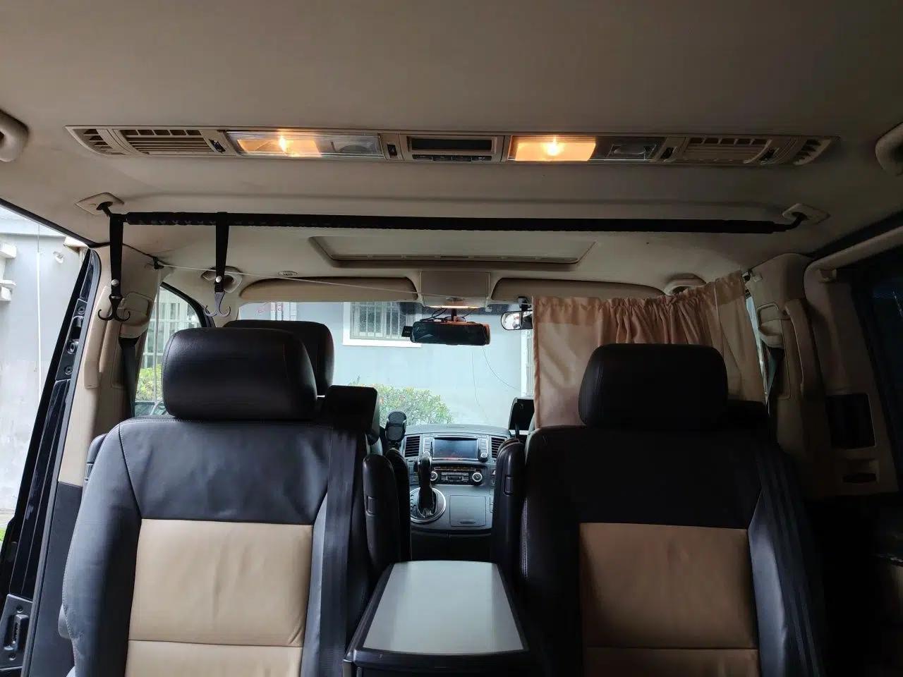 Volkswagen Multivan 2012 2.0 TSI Four-Wheel Drive Deluxe Edition — миниатюра 19