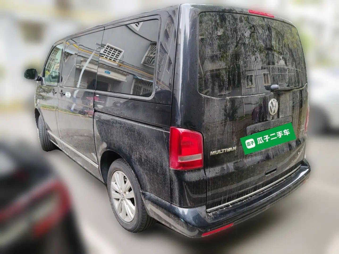 Volkswagen Multivan 2012 2.0 TSI Four-Wheel Drive Deluxe Edition — миниатюра 4