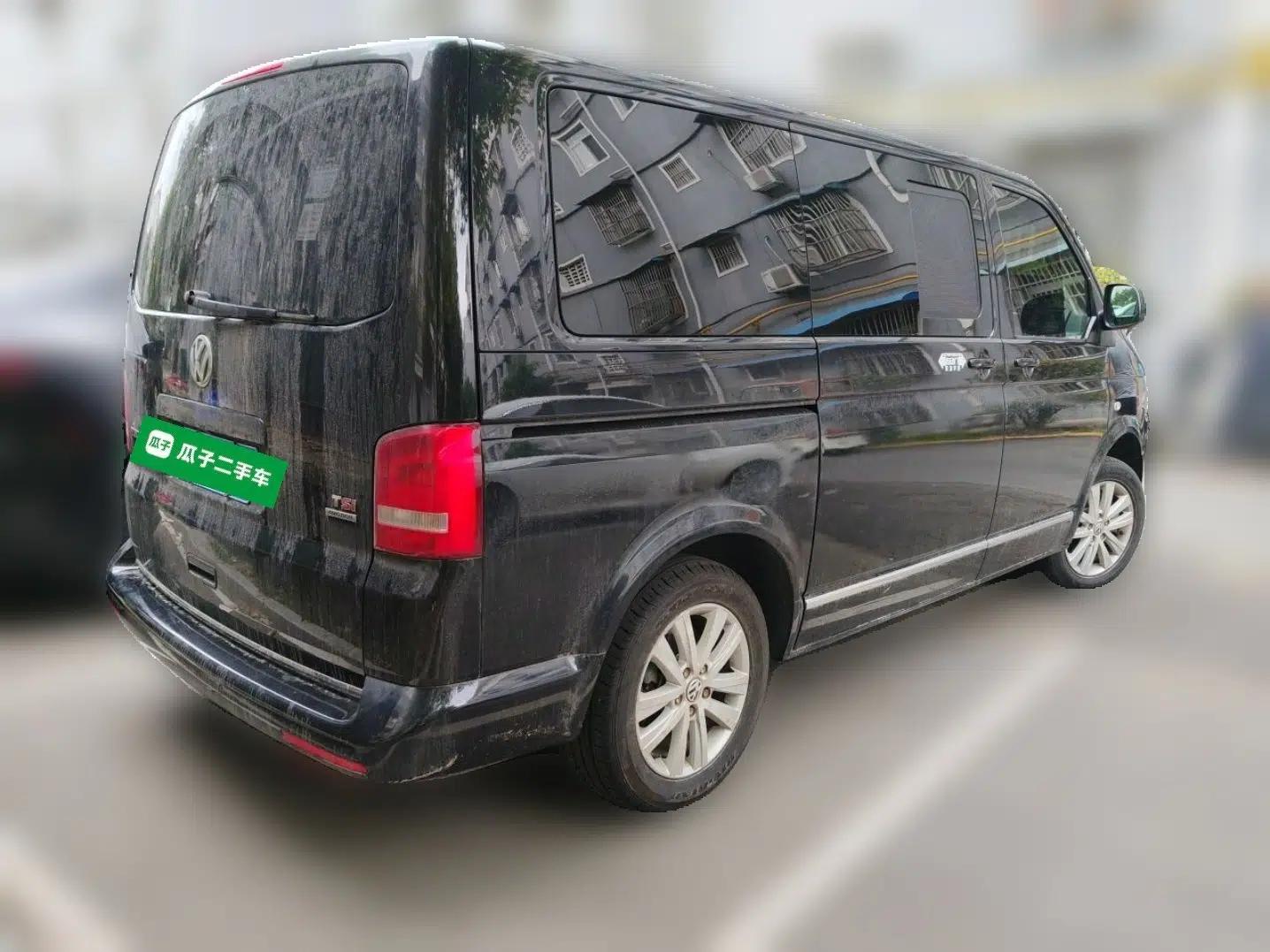Volkswagen Multivan 2012 2.0 TSI Four-Wheel Drive Deluxe Edition — миниатюра 6