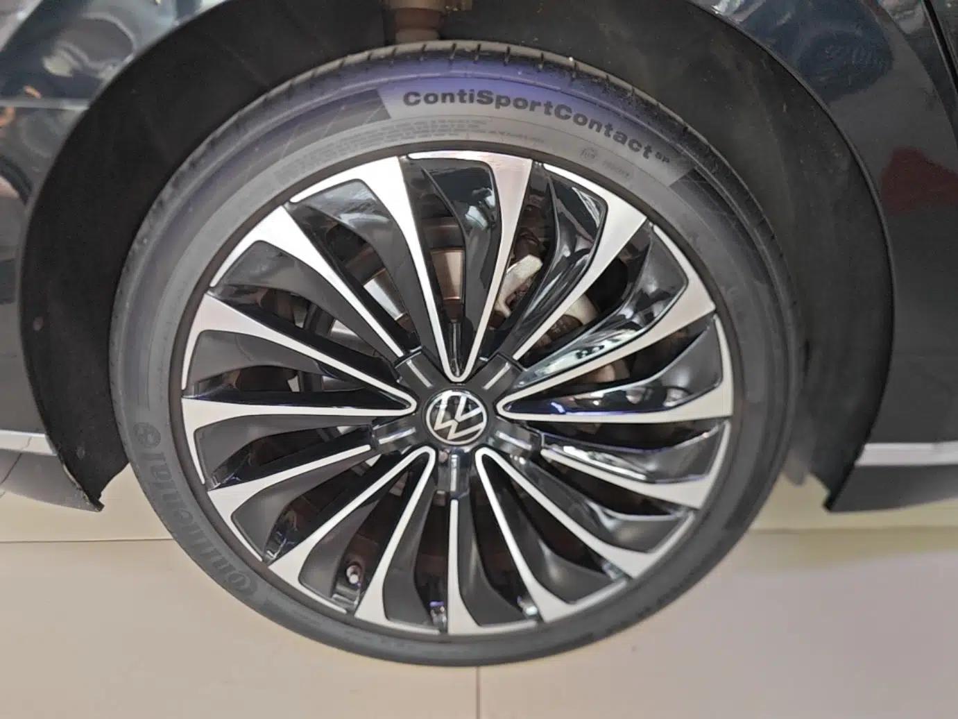 Volkswagen Phideon 2021 380TSI Prestige Edition — миниатюра 10