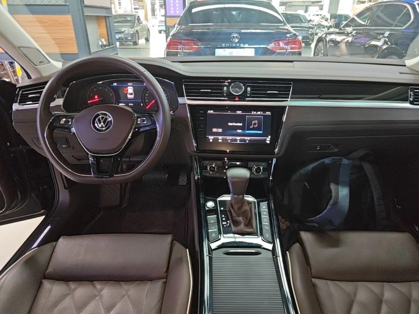 Volkswagen Phideon 2021 380TSI Prestige Edition — миниатюра 13