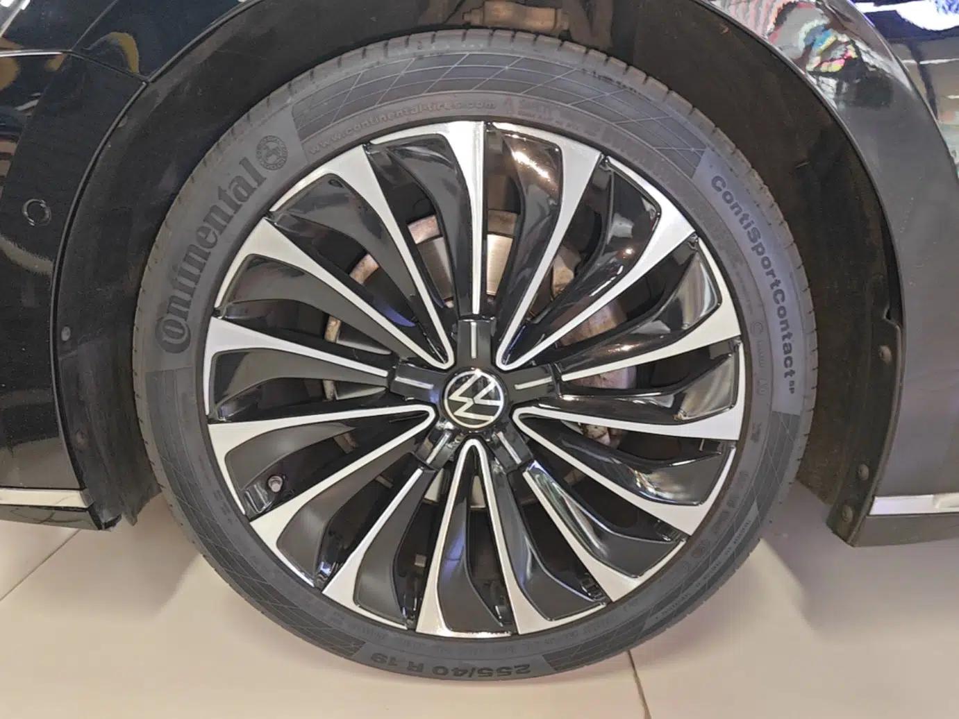 Volkswagen Phideon 2021 380TSI Prestige Edition — миниатюра 8