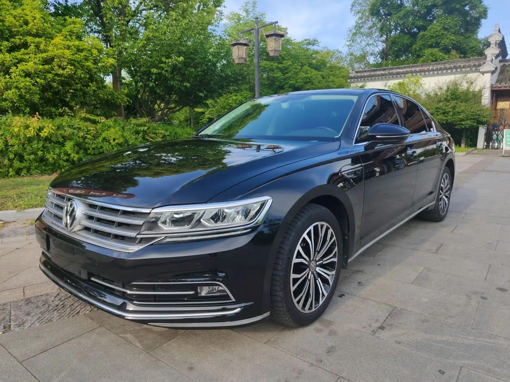 Volkswagen Phideon 2018 Revised Version 380TSI Two-Wheel Drive Business Edition — миниатюра 1