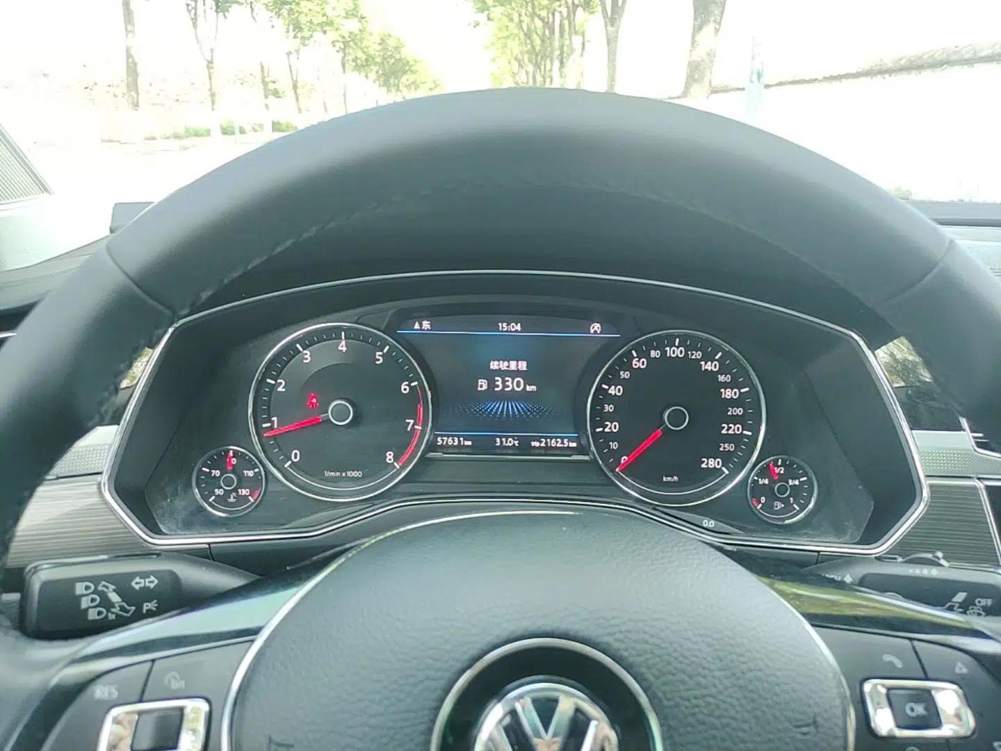 Volkswagen Phideon 2018 Revised Version 380TSI Two-Wheel Drive Business Edition — миниатюра 15