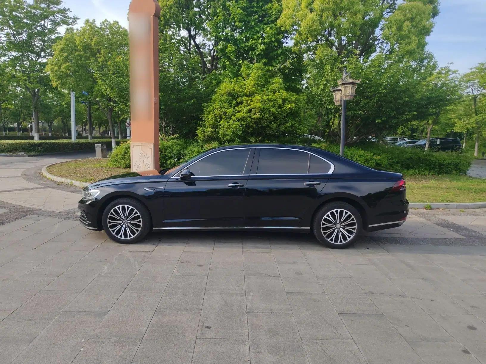 Volkswagen Phideon 2018 Revised Version 380TSI Two-Wheel Drive Business Edition — миниатюра 7