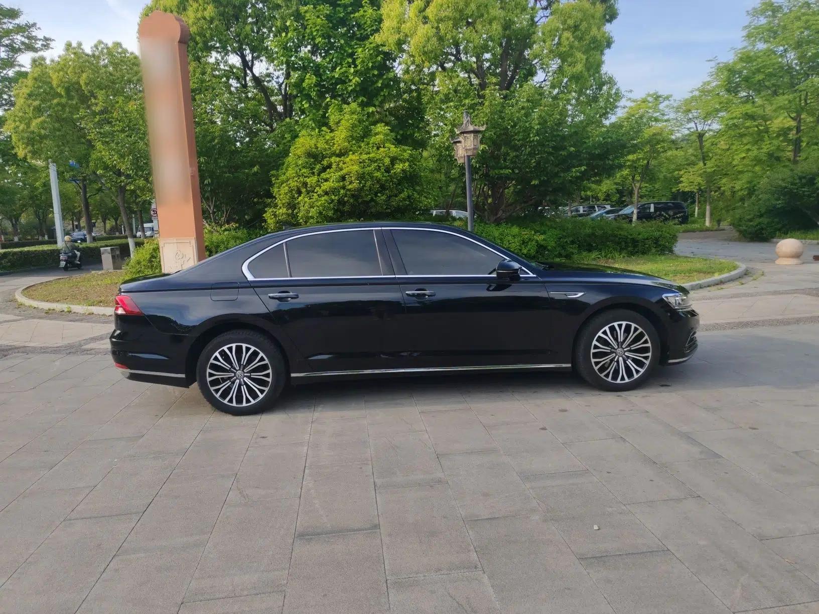 Volkswagen Phideon 2018 Revised Version 380TSI Two-Wheel Drive Business Edition — миниатюра 9