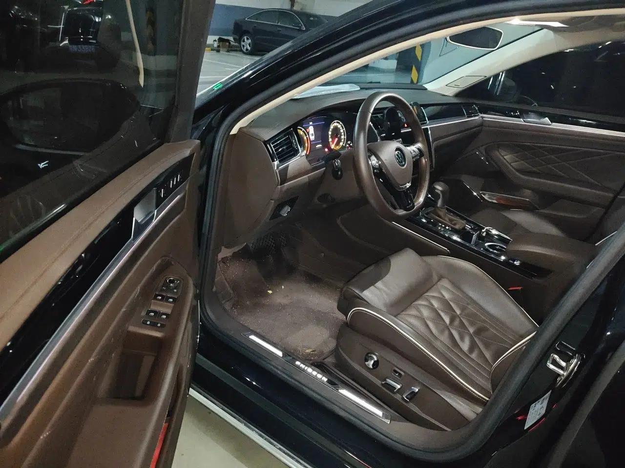 Volkswagen Phideon 2021 380TSI Prestige Edition — миниатюра 19