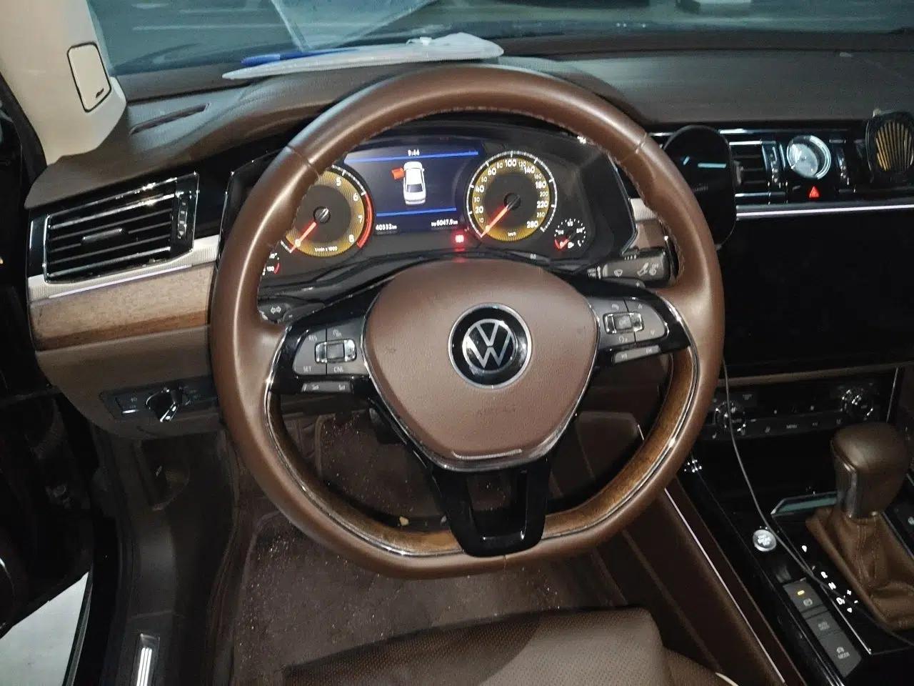 Volkswagen Phideon 2021 380TSI Prestige Edition — миниатюра 9