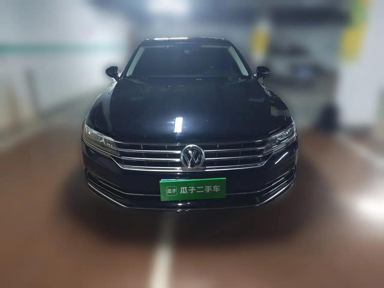 Volkswagen Phideon 2018 Revised Version 380TSI Two-Wheel Drive Business Edition — миниатюра 2