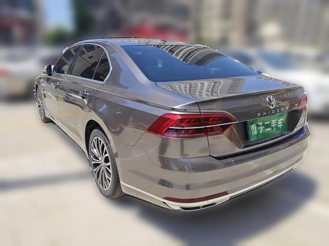 Volkswagen Phideon 2019 380TSI Two-Wheel Drive Business Edition China VI Standard — миниатюра 4