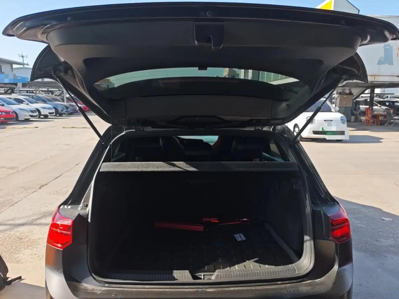 Volkswagen Golf GTI 2021 Facelift 380TSI DSG GTI — миниатюра 22