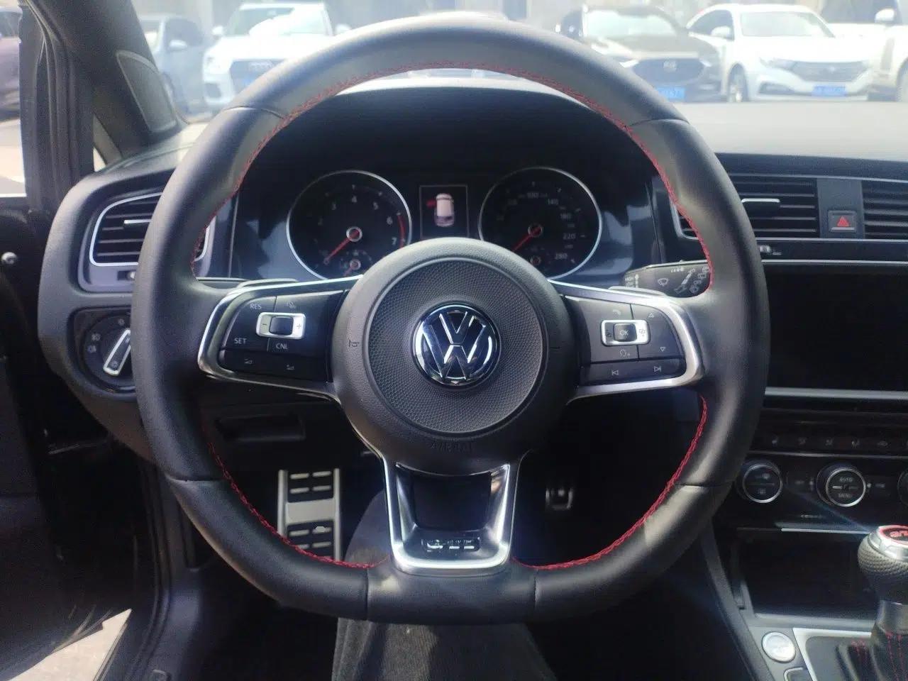 Volkswagen Golf GTI 2016 2.0 TSI GTI — миниатюра 11