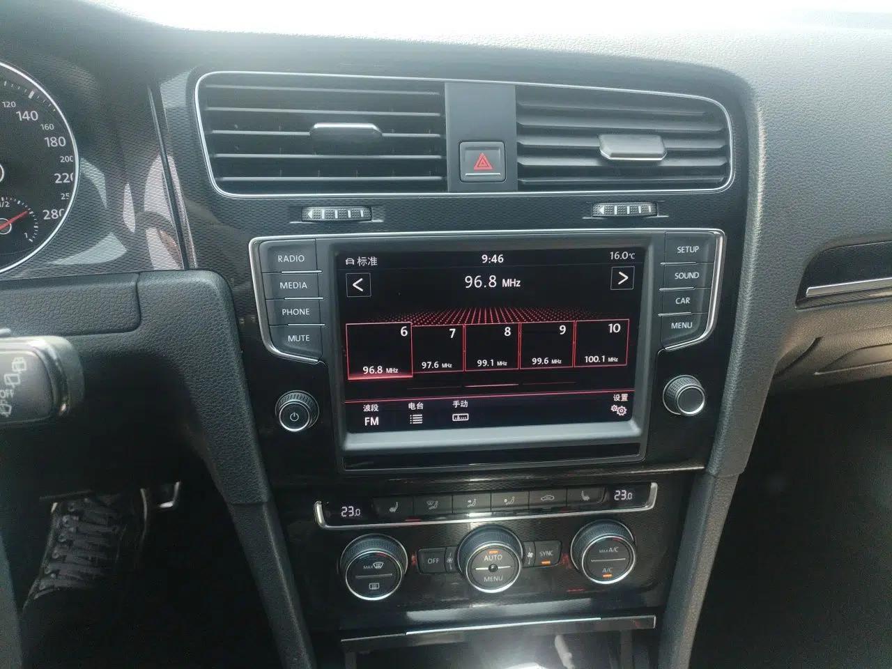 Volkswagen Golf GTI 2016 2.0 TSI GTI — миниатюра 14