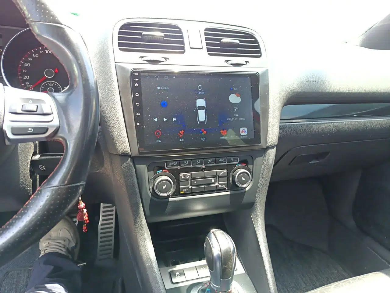 Volkswagen Golf GTI 2012 2.0 TSI GTI — миниатюра 14