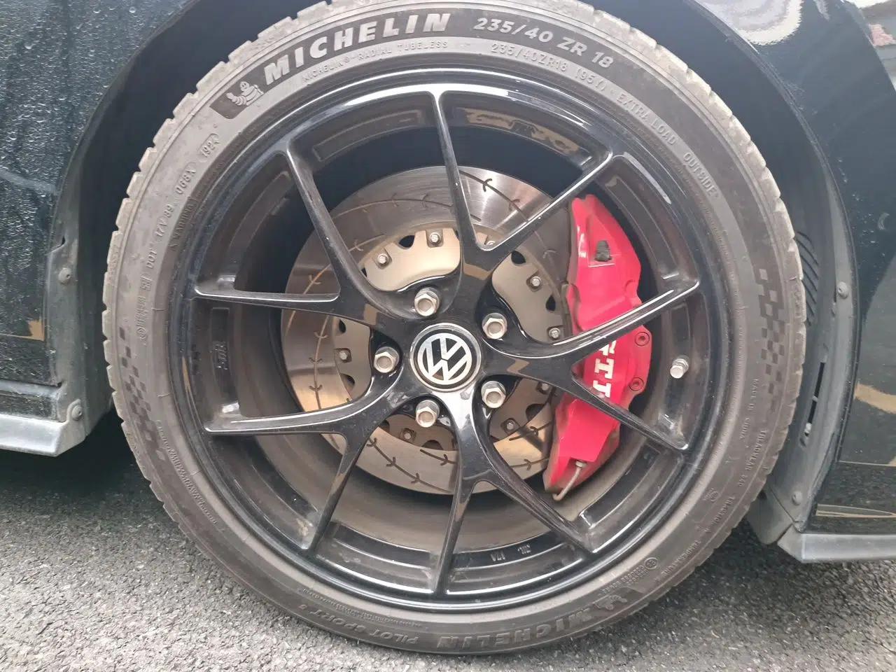 Volkswagen Golf GTI 2021 380TSI DSG GTI — миниатюра 8