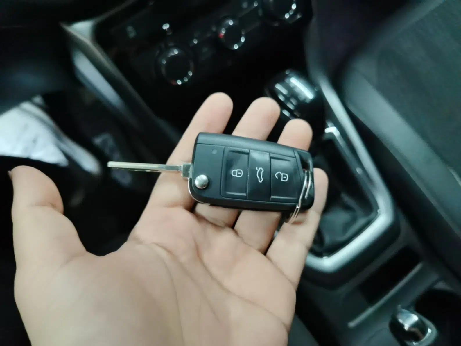 Volkswagen T-Cross 2019 1.5L Automatic Comfort Edition — миниатюра 12