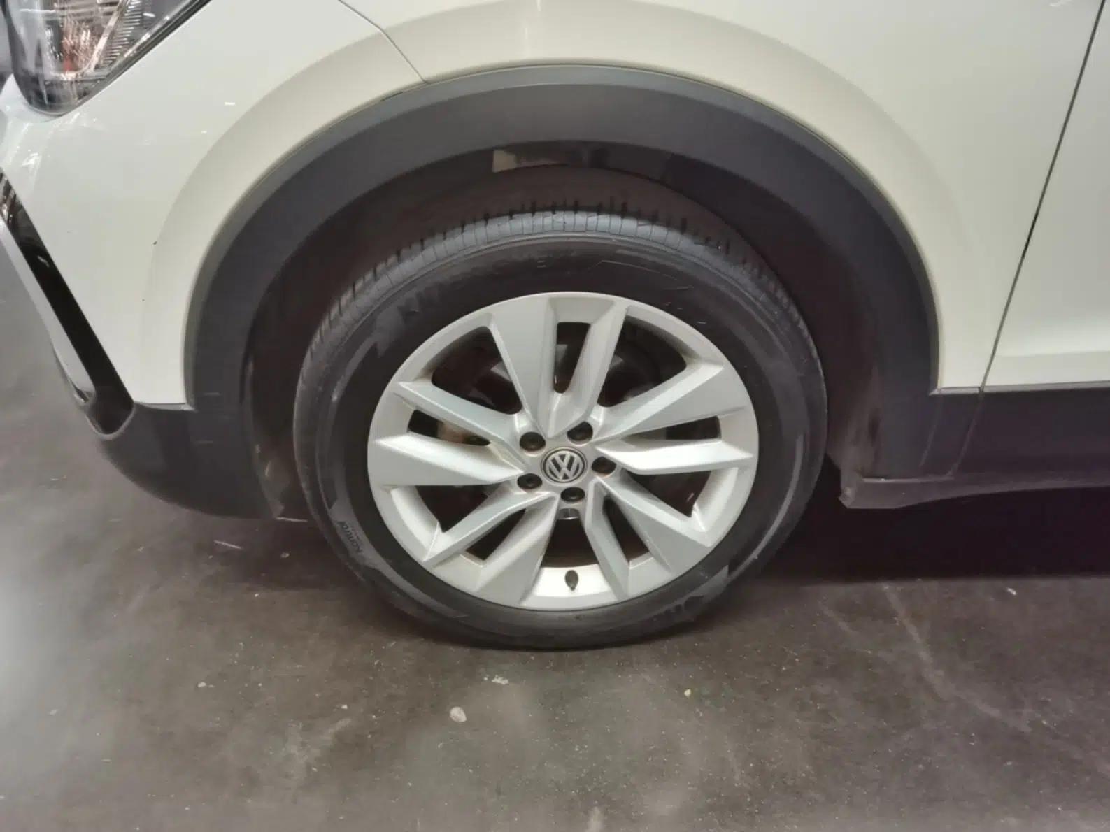 Volkswagen T-Cross 2019 1.5L Automatic Comfort Edition — миниатюра 8