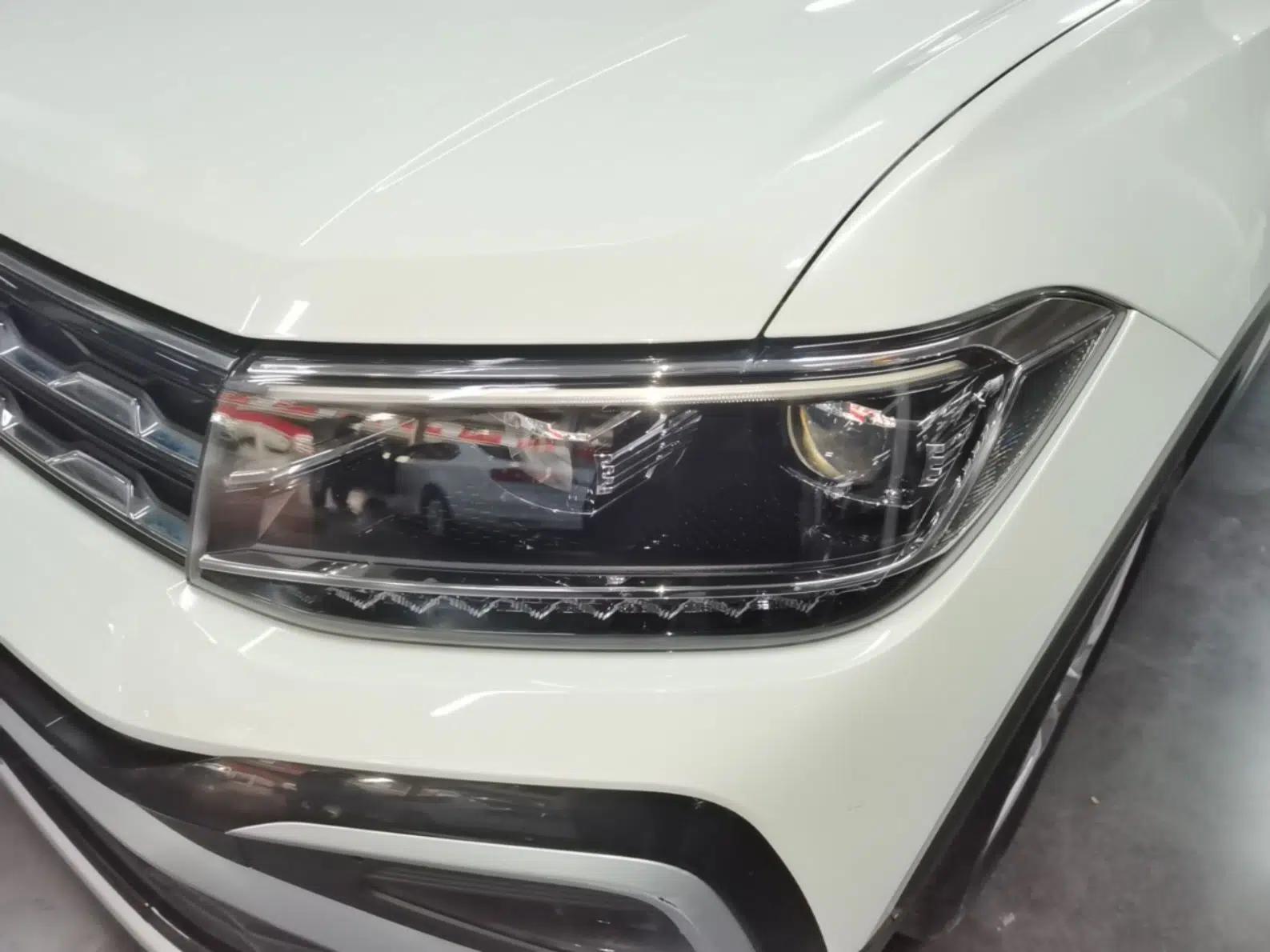 Volkswagen T-Cross 2019 1.5L Automatic Comfort Edition — миниатюра 9