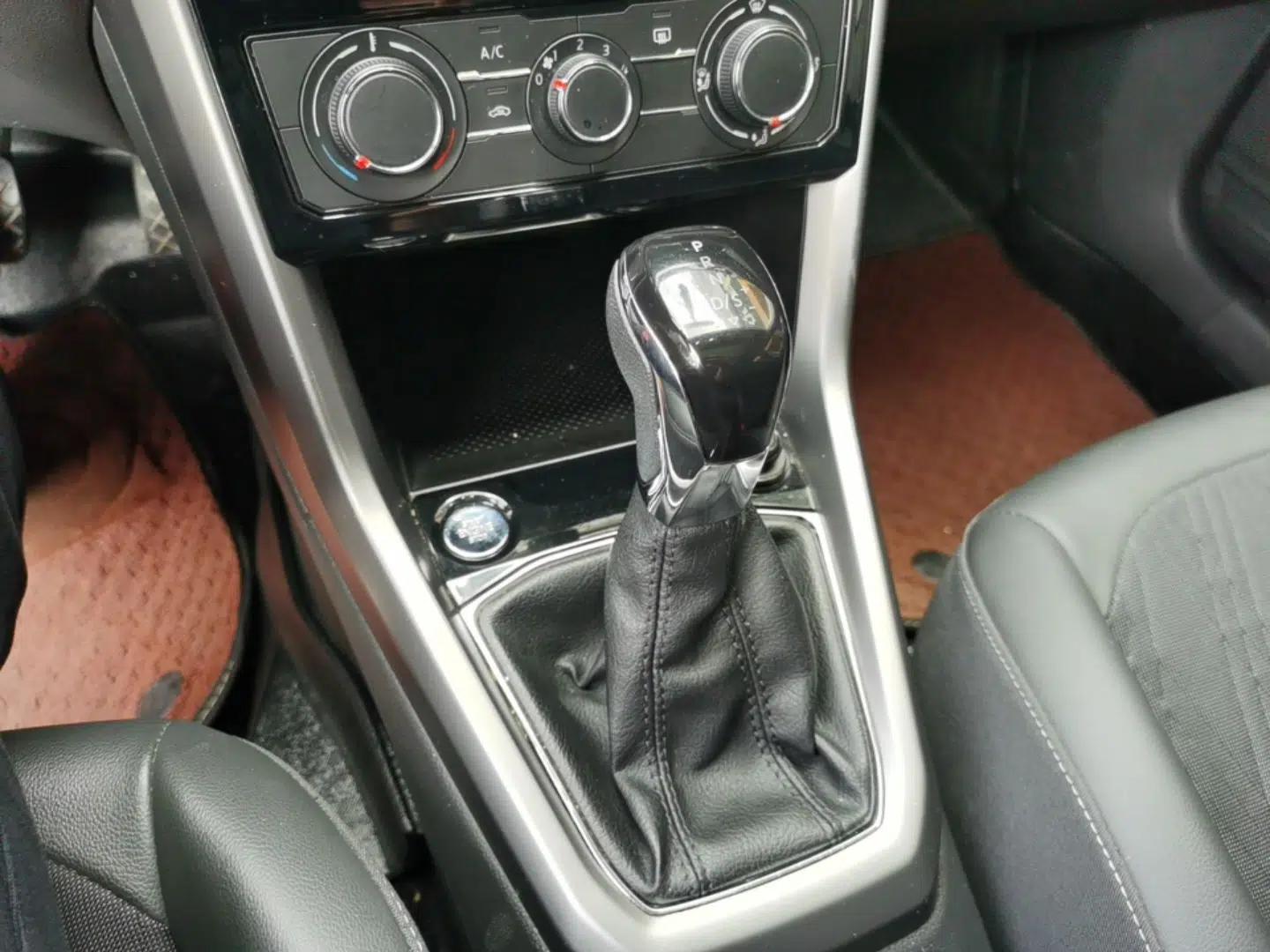 Volkswagen T-Cross 2020 280TSI DSG Comfort Edition — миниатюра 17