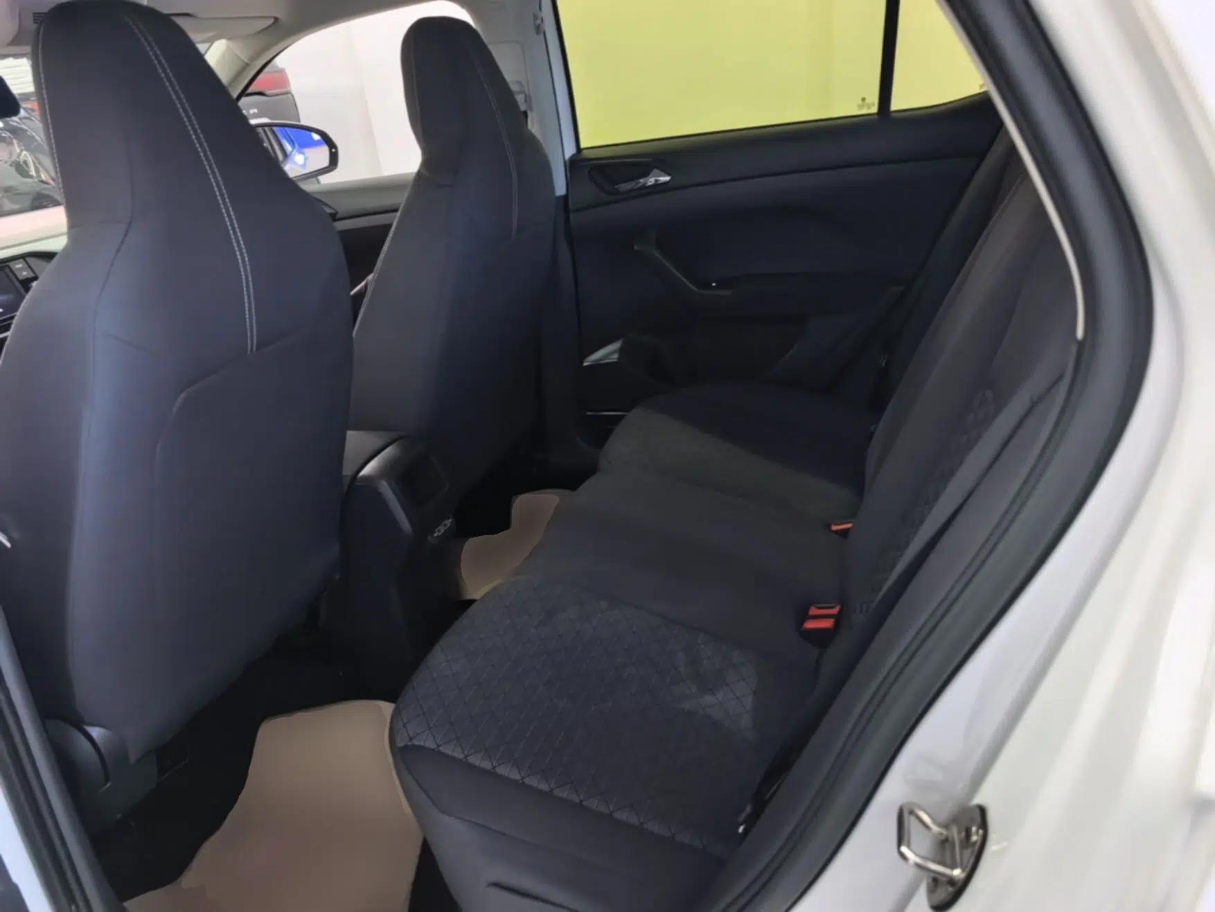 Volkswagen T-Cross 2020 1.5L Automatic Fashion Edition — миниатюра 20