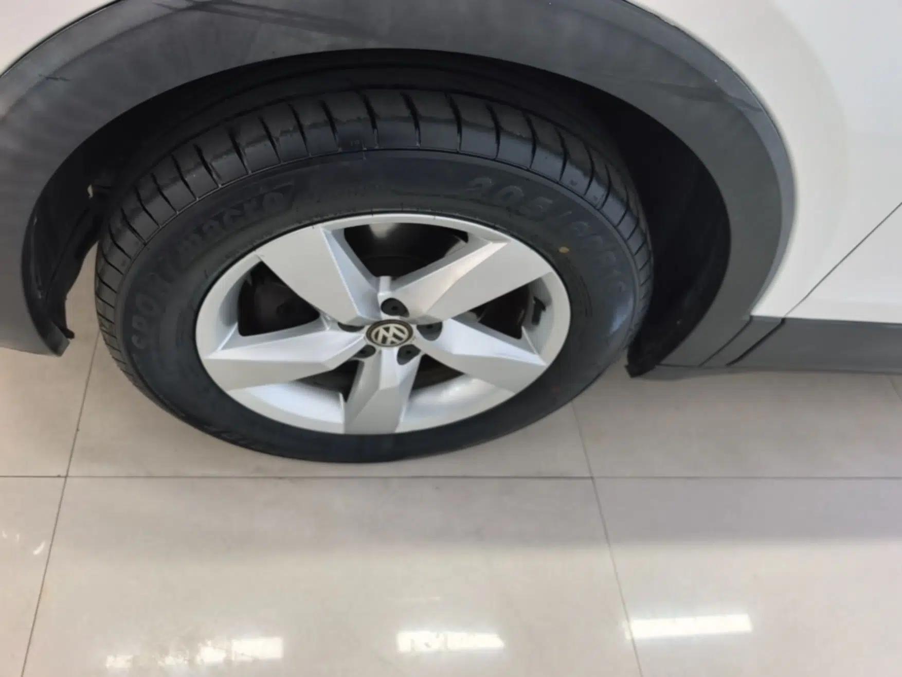 Volkswagen T-Cross 2020 1.5L Automatic Fashion Edition — миниатюра 8