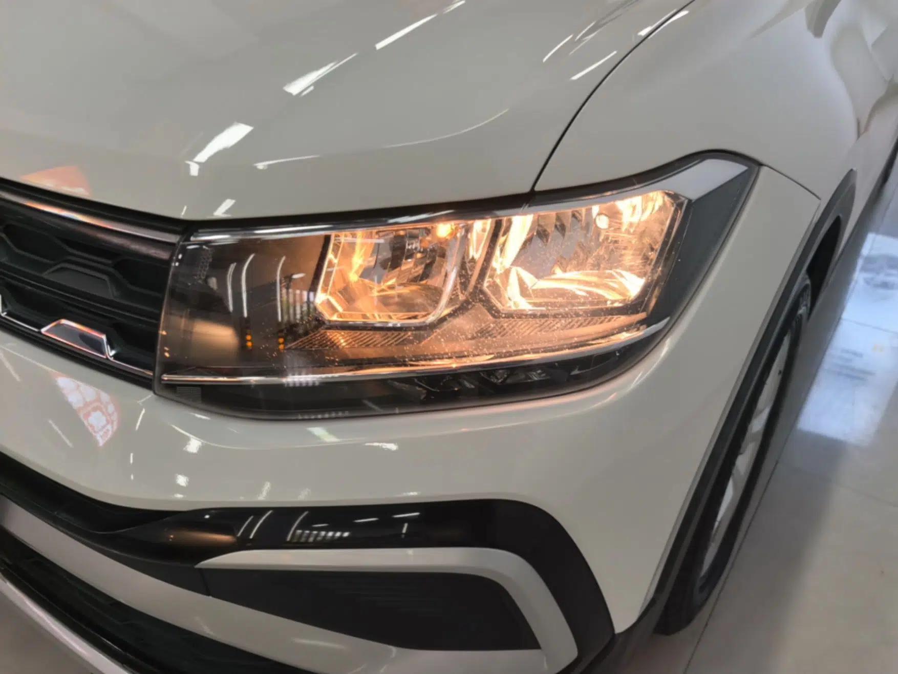 Volkswagen T-Cross 2020 1.5L Automatic Fashion Edition — миниатюра 9