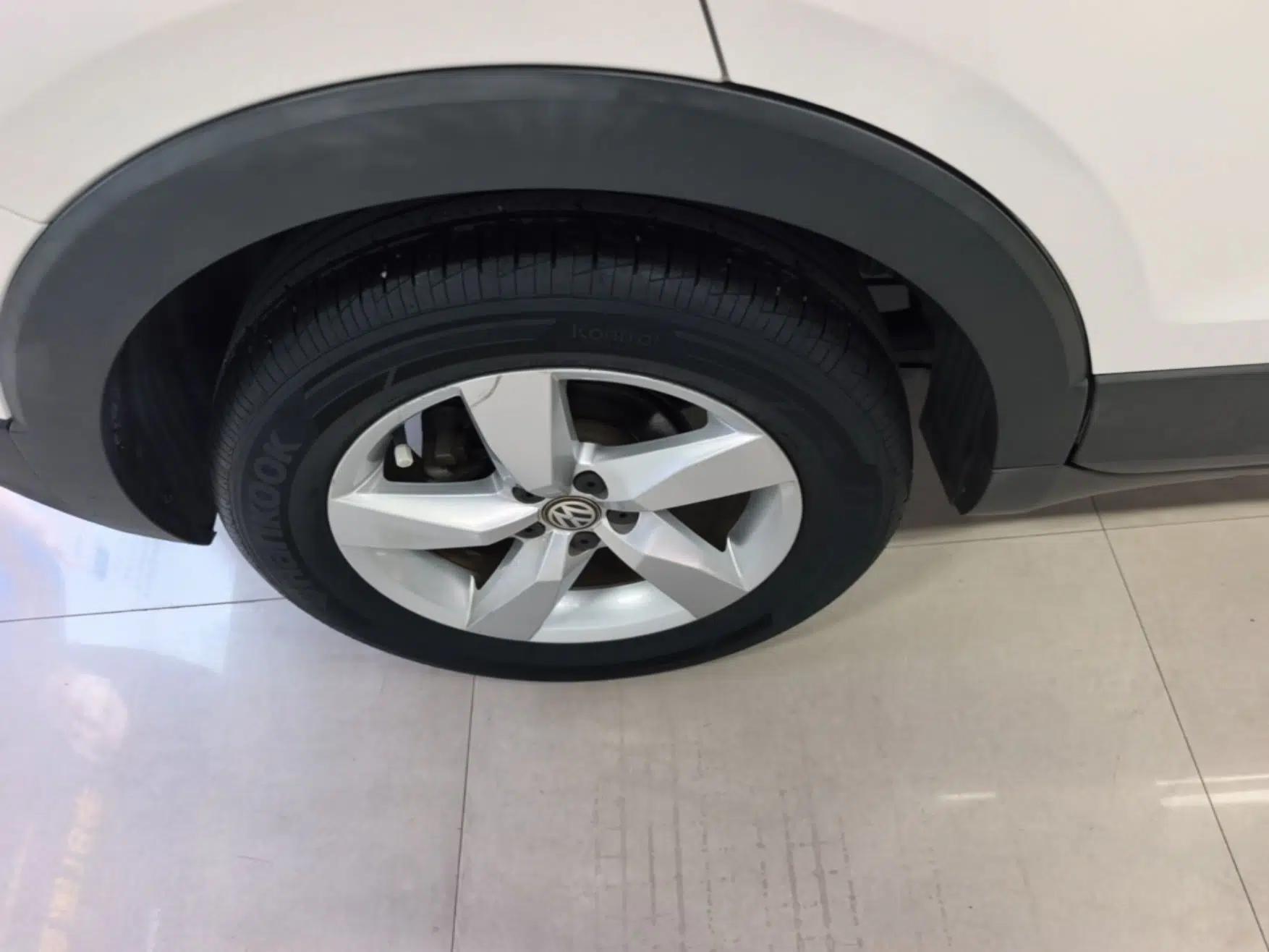 Volkswagen T-Cross 2020 1.5L Automatic Fashion Edition — миниатюра 10