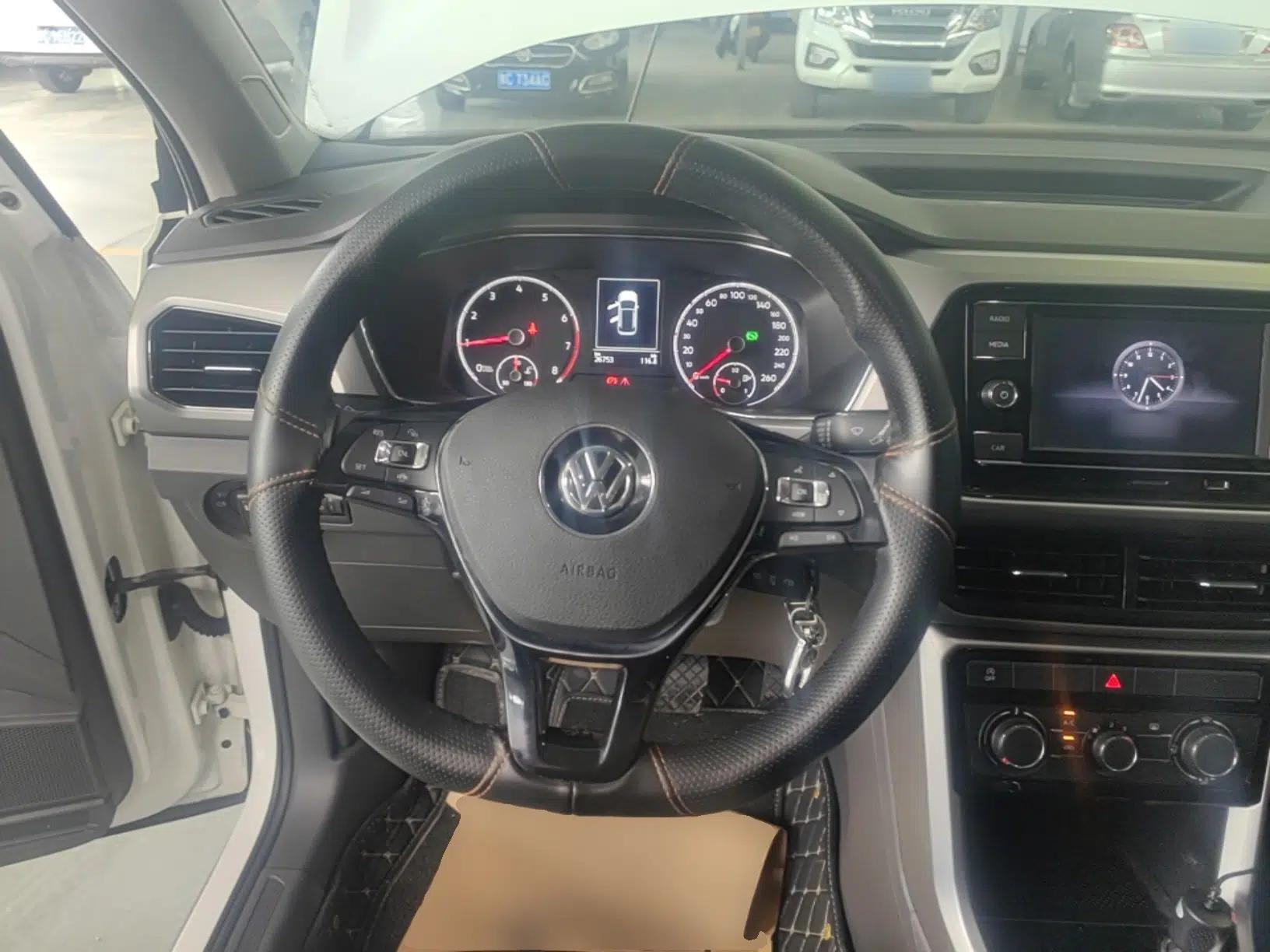 Volkswagen T-Cross 2019 1.5L Automatic Comfort Edition — миниатюра 14