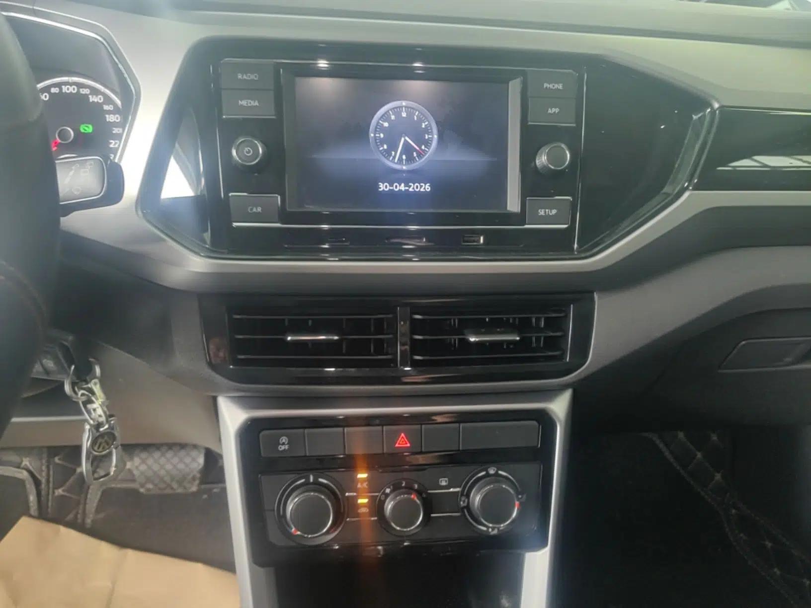 Volkswagen T-Cross 2019 1.5L Automatic Comfort Edition — миниатюра 16