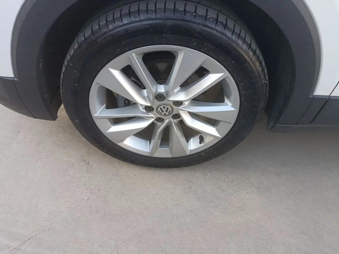 Volkswagen T-Cross 2019 1.5L Automatic Comfort Edition — миниатюра 8