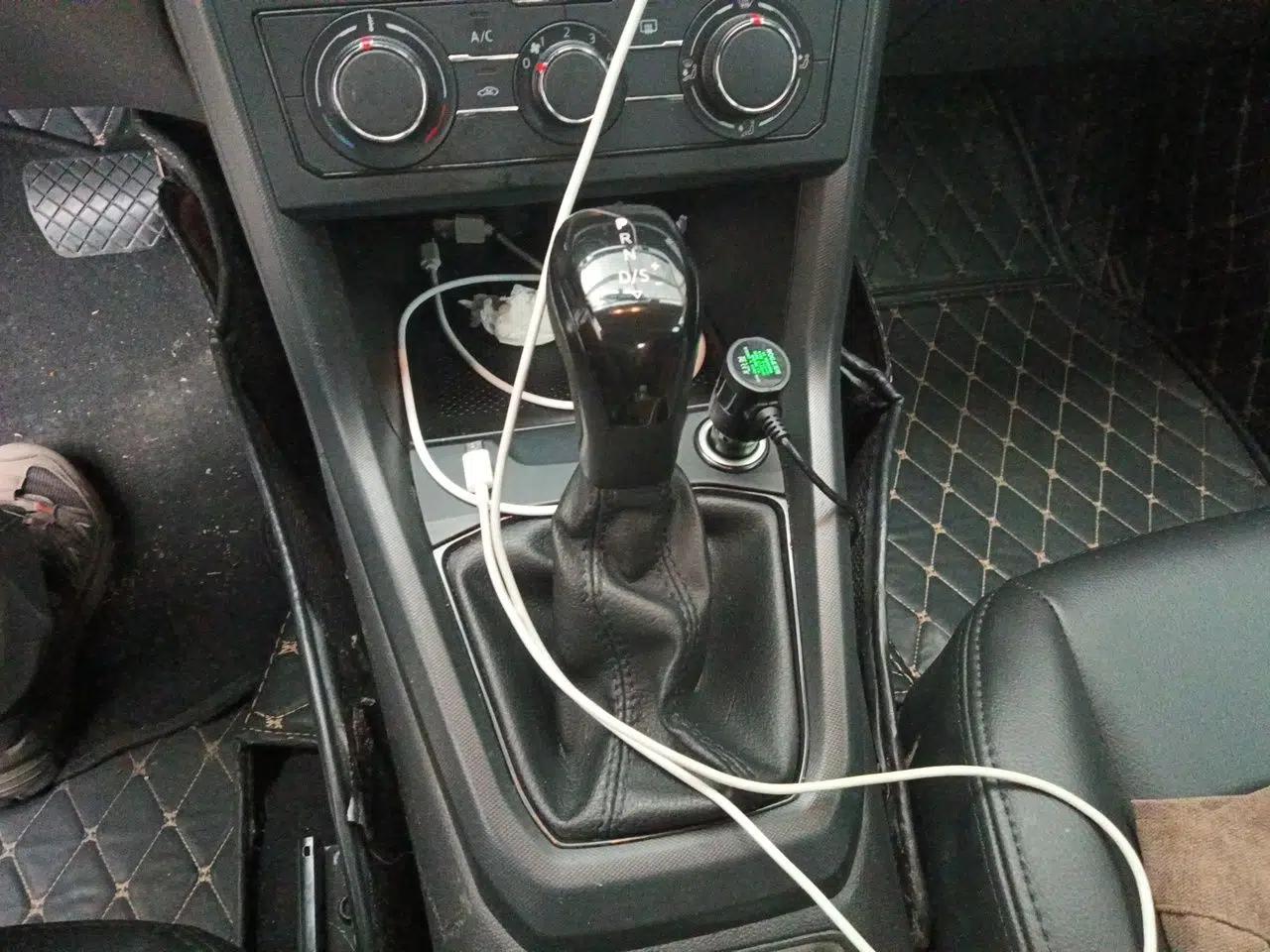 Volkswagen T-Cross 2019 1.5L Automatic Fashion Edition — миниатюра 15