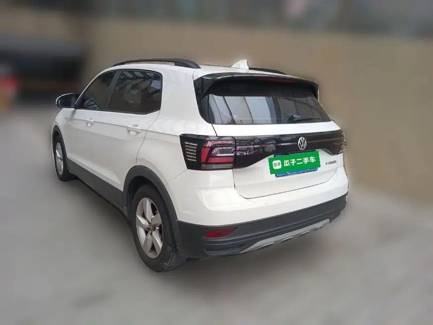 Volkswagen T-Cross 2019 1.5L Automatic Fashion Edition — миниатюра 4