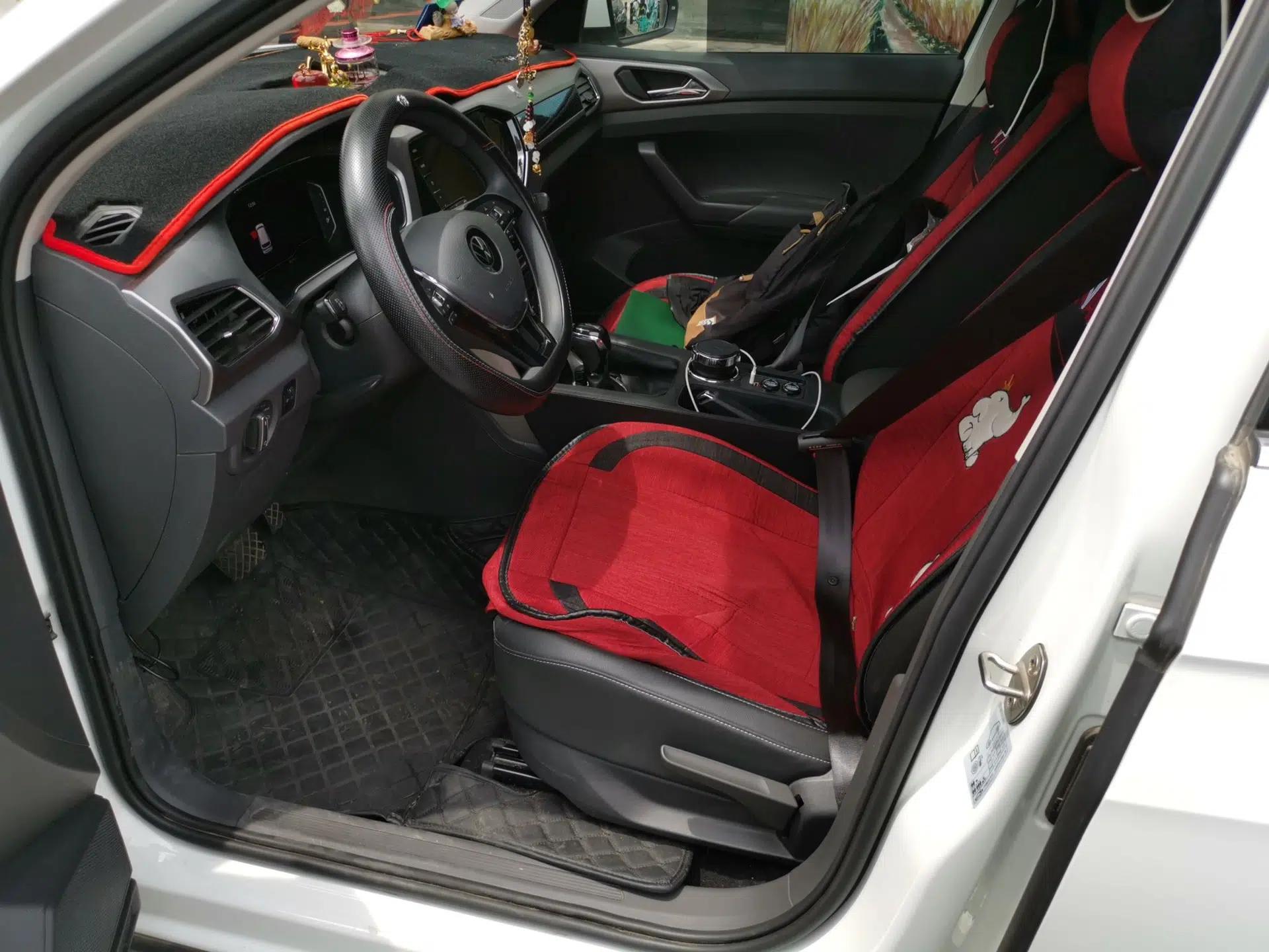 Volkswagen T-Cross 2023 300TSI DSG Comfort Edition — миниатюра 16