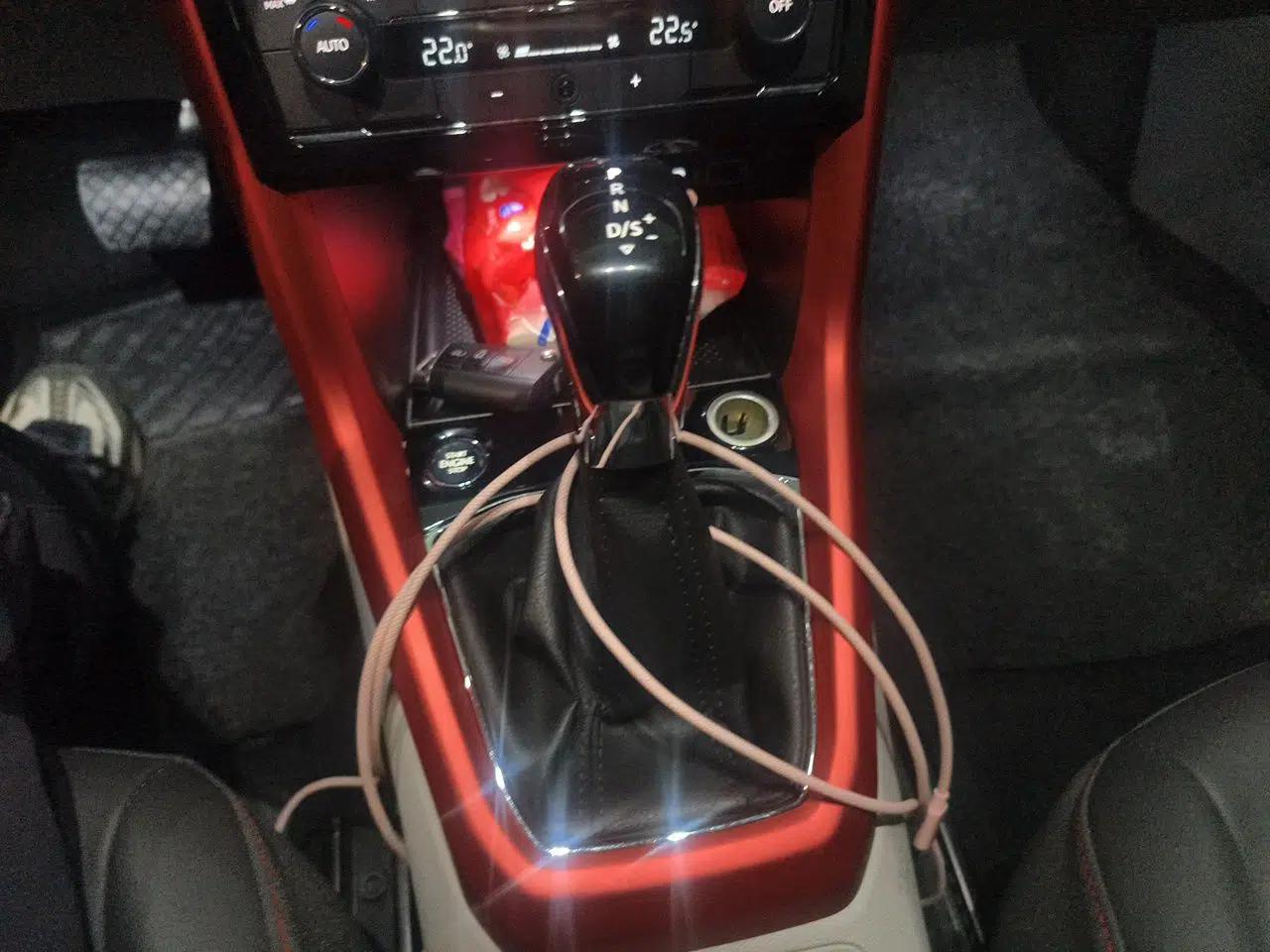 Volkswagen T-Cross 2021 280TSI DSG Luxury Edition — миниатюра 15