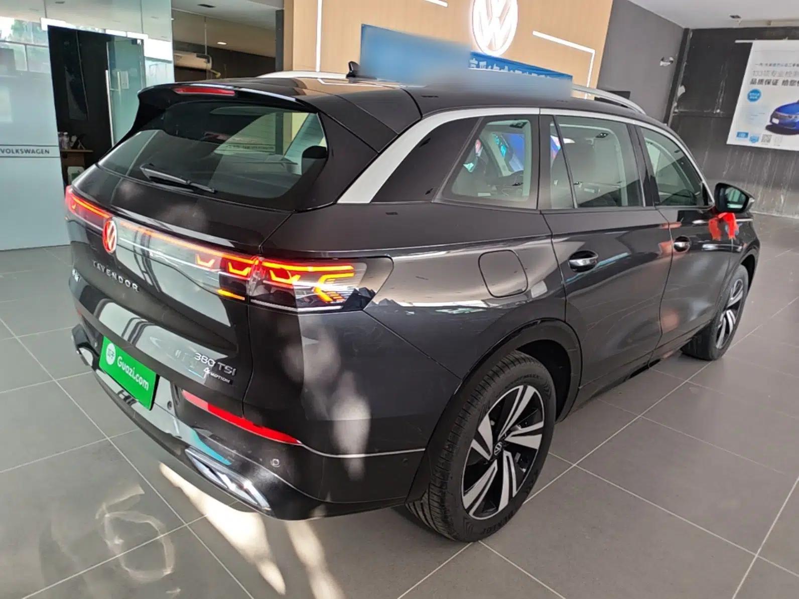 Volkswagen Tavendor 2023 380TSI Four-Wheel Drive R-Line Cruise Edition — миниатюра 6