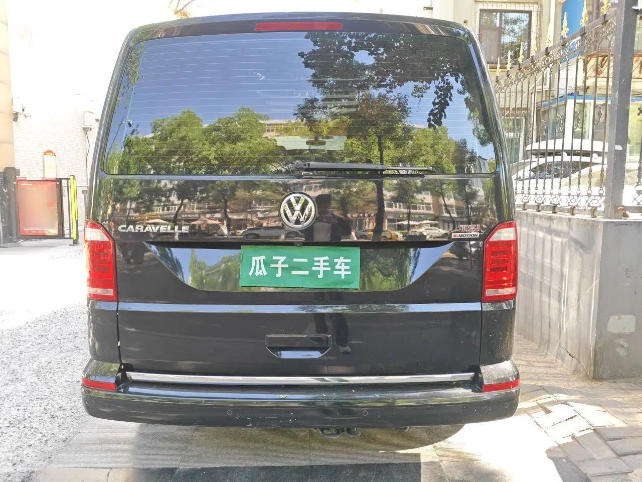 Volkswagen Caravelle 2017 2.0 TSI 4x4 Luxury Edition 7-Seater — миниатюра 5