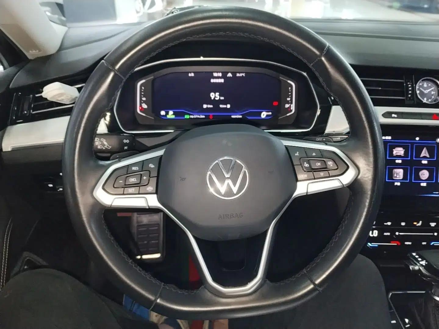 Volkswagen Magotan GTE Plug-in Hybrid 2022 GTE Luxury Model — миниатюра 13