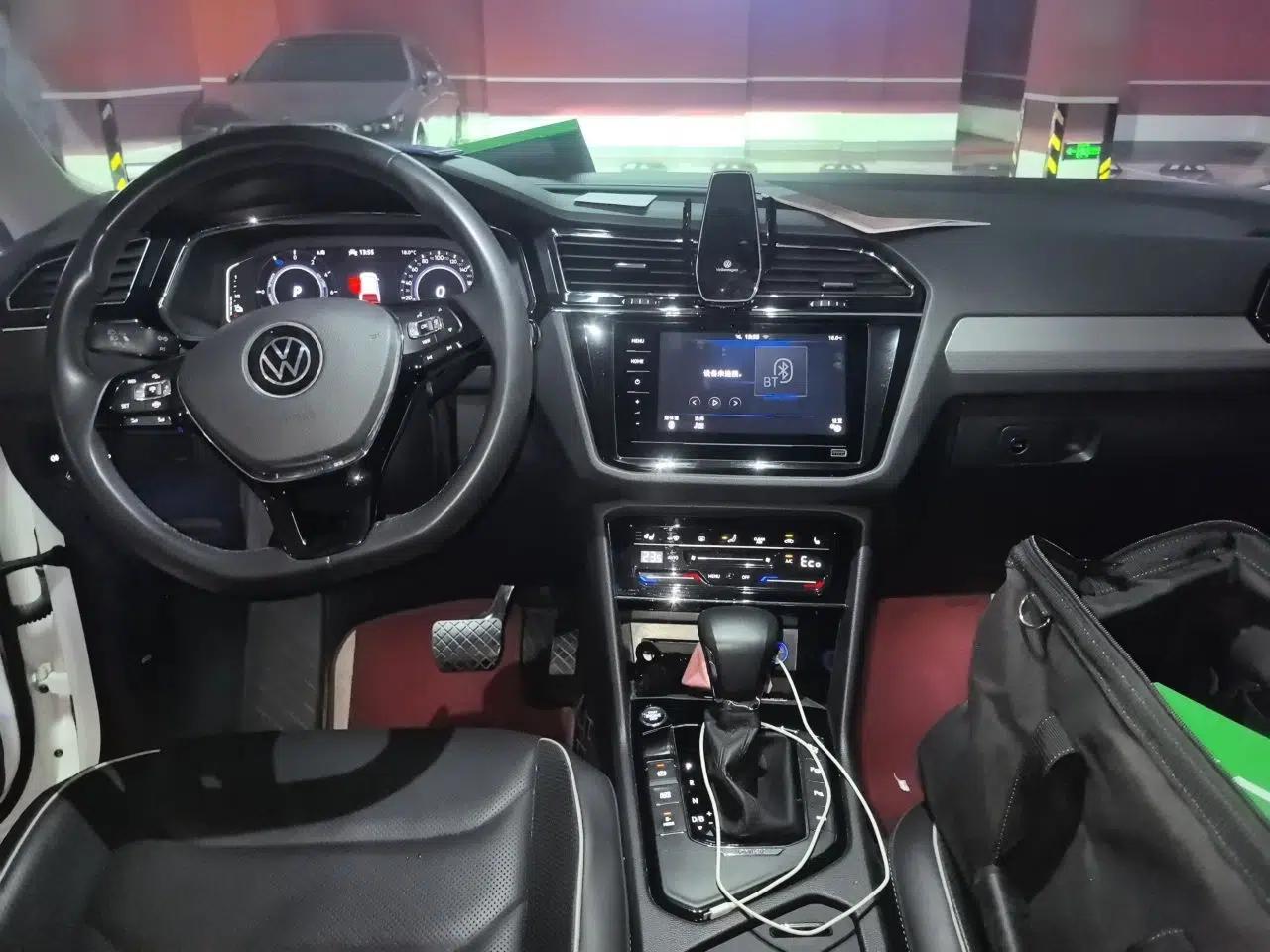 Volkswagen Tiguan L New Energy 2021 430 PHEV Plug-in Hybrid Flagship Edition — миниатюра 10
