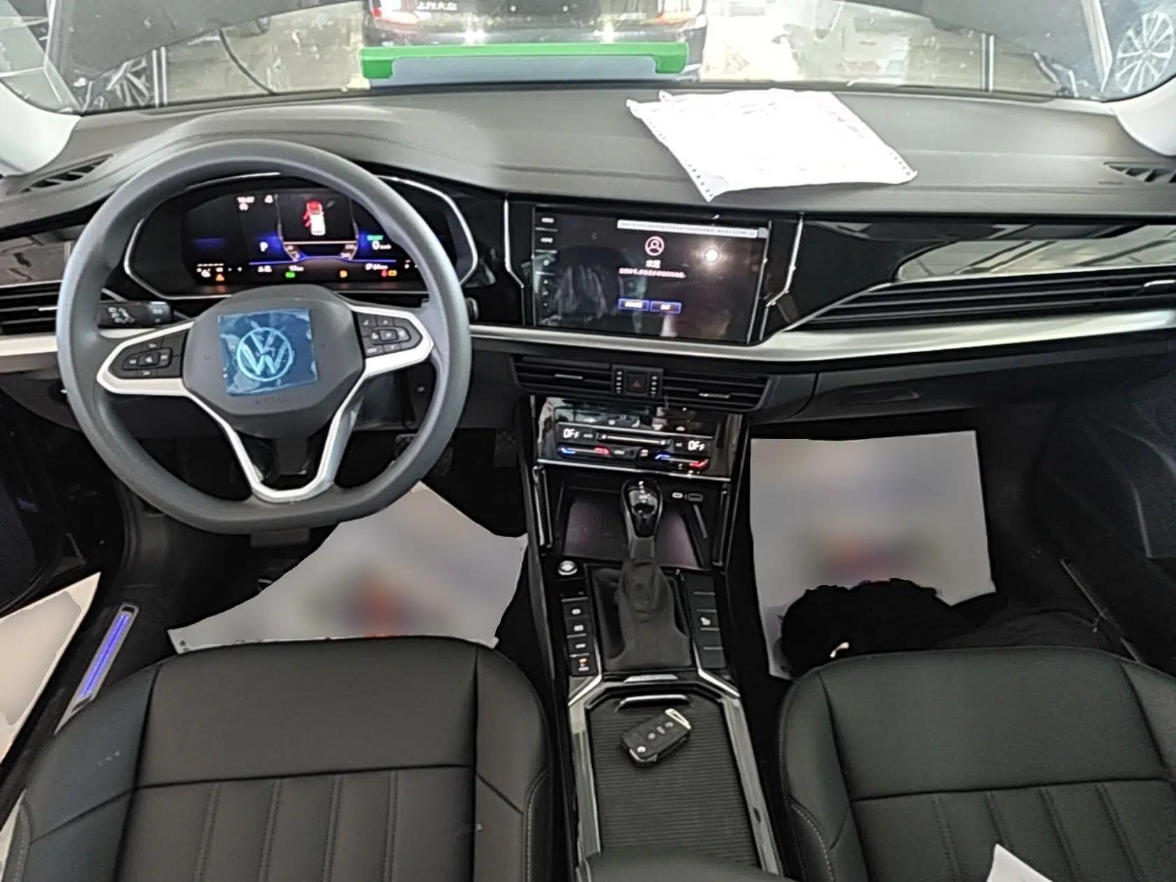 Volkswagen Passat New Energy 2025 430 PHEV Hybrid Business Edition — миниатюра 12