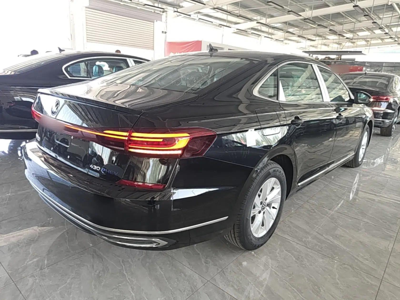 Volkswagen Passat New Energy 2025 430 PHEV Hybrid Business Edition — миниатюра 4